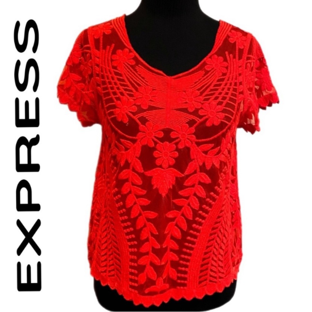 Express Red Lace Embroidered Cropped Top Scalloped Hem Women’s Size Small Blouse